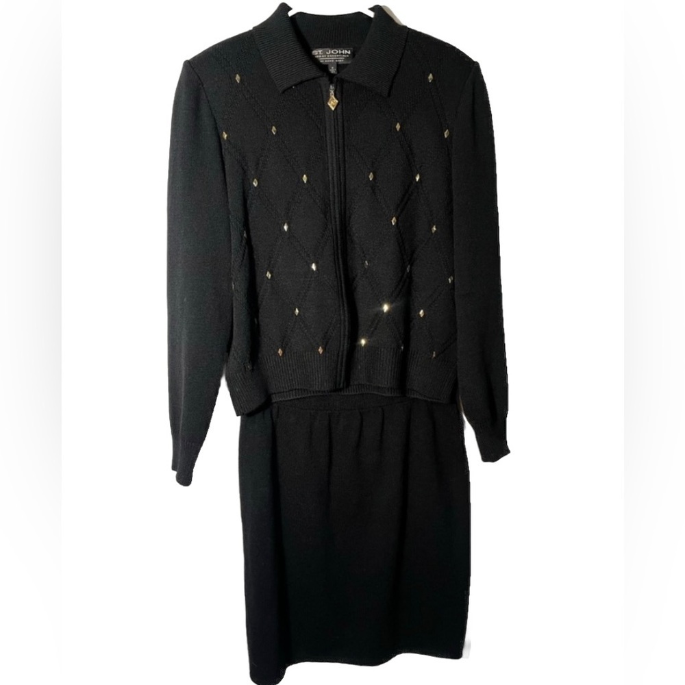 St.John Sport Essentials by Marie Grey Gold Diamond Sweater and Skirt Set Sz M